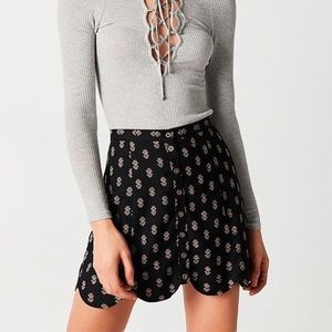 COOPERATIVE scalloped skirt